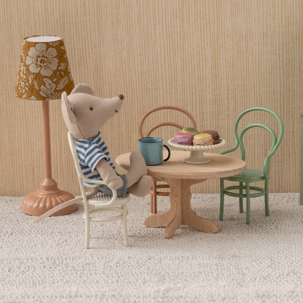 3bc690a5402941221c801556f1fc2e0e