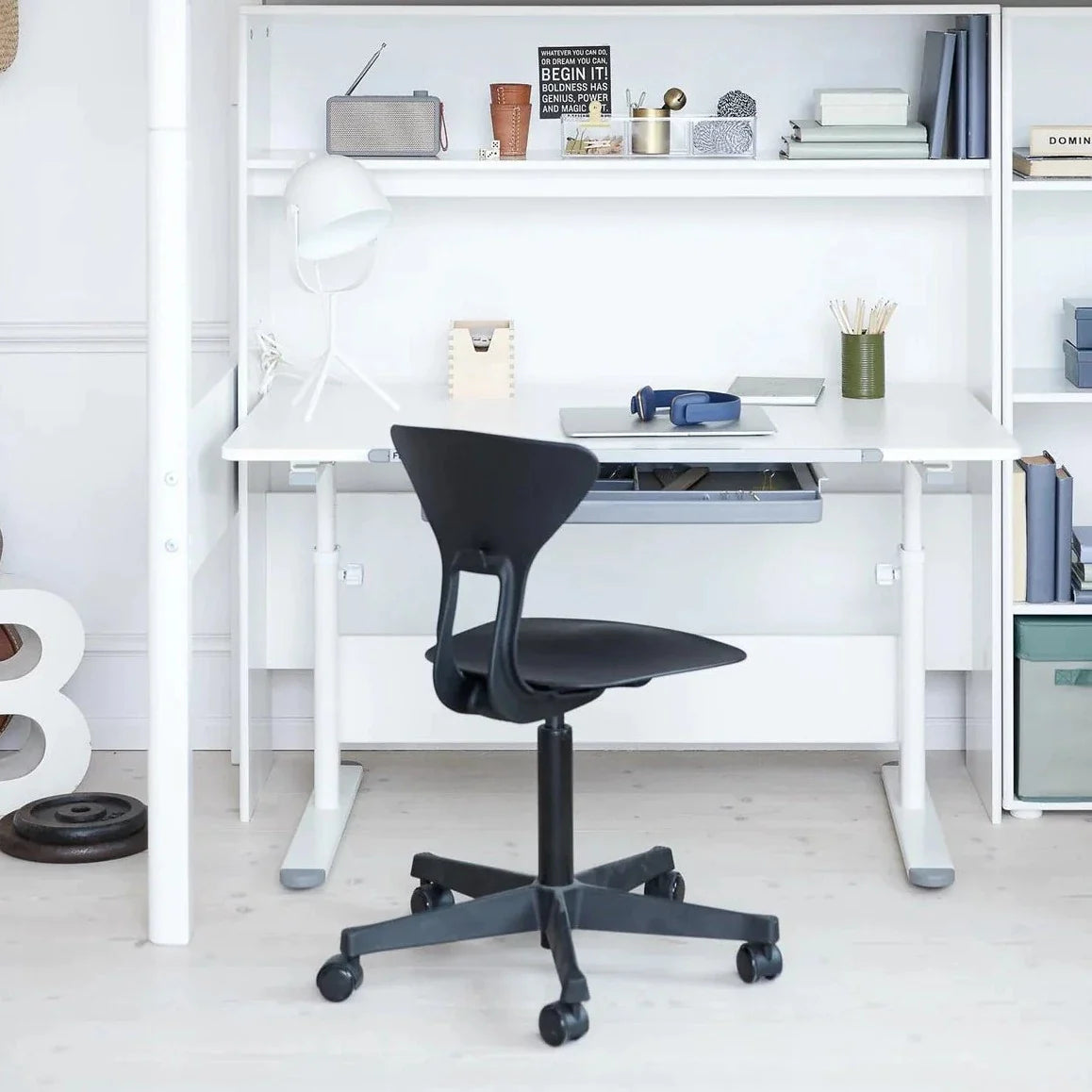 f733aee98c99247e2e53ee592debb69e