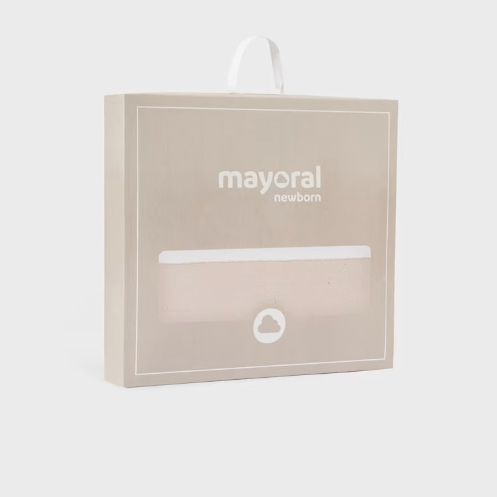 7689e409266dff963459b50a8e06a352